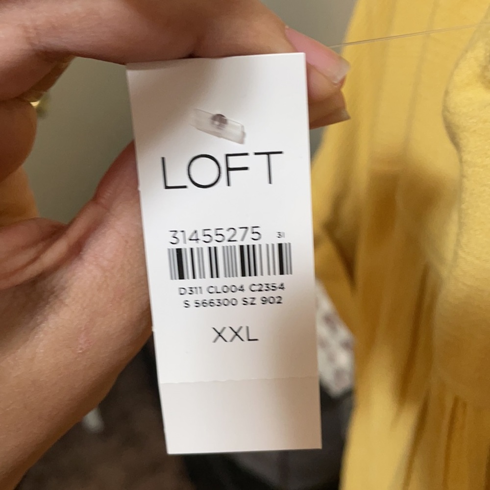 Yellow button down blouse - Picture 6 of 7